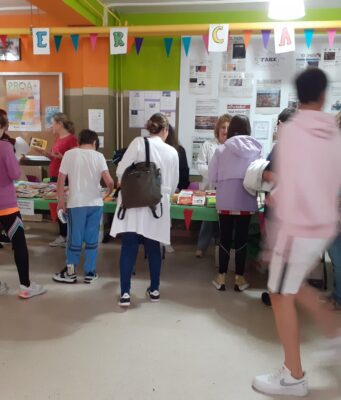 Mercadillo solidario